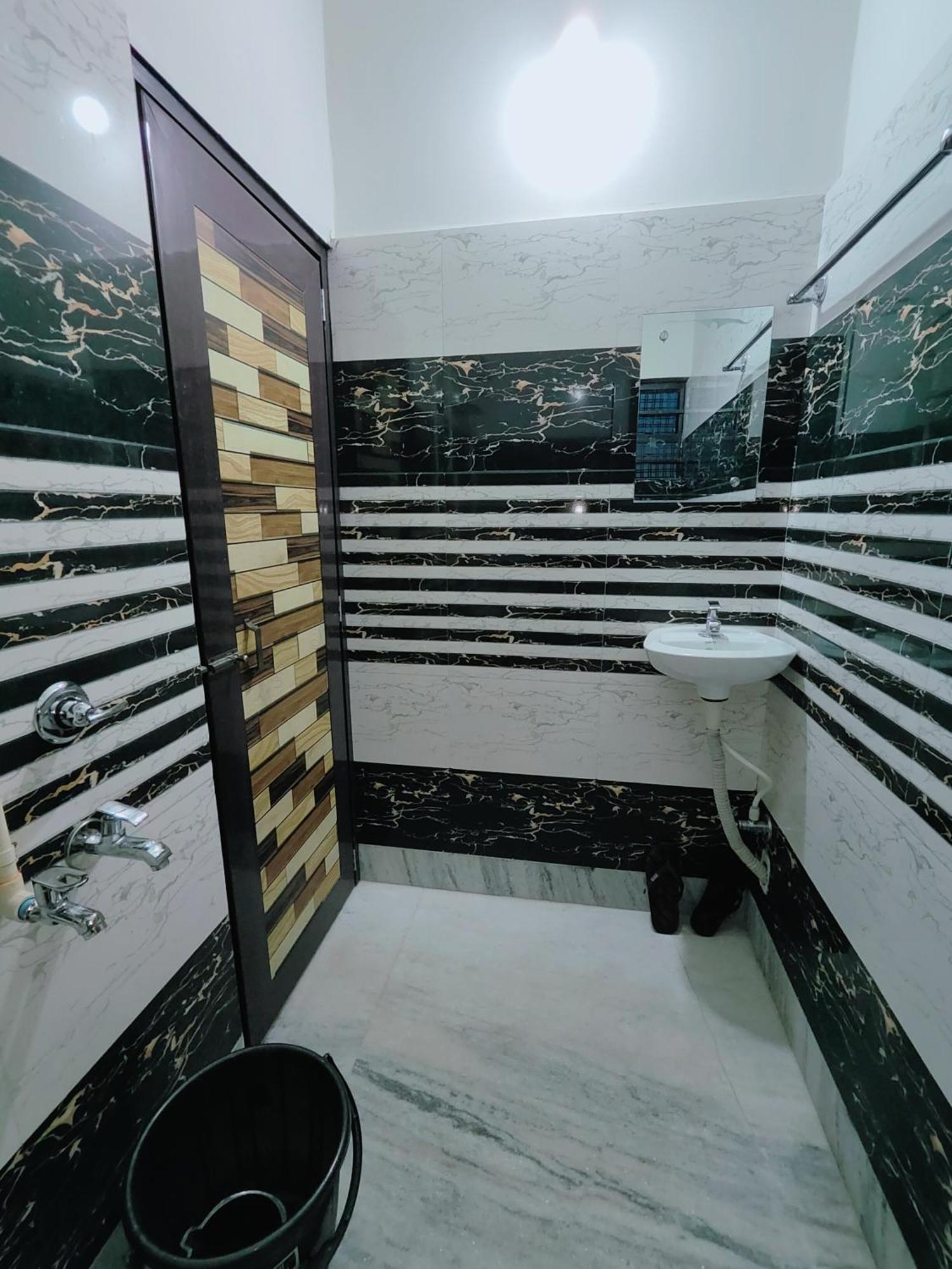Gulab Lodge Siliguri Eksteriør bilde